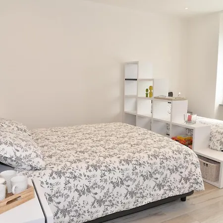 Grigioperla * Tavernerio